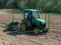 johndeere3320w2rowtransplanter_small.jpg